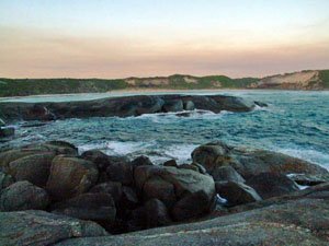 MB40, -35.004791, 116.516619 A dangerous place in a big swell MB40, -35.004791, 116.516619 A dangerous place in a big swell